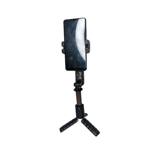 Estabilizador 3en1 Tripode Gimbal Y Selfiestick Q18 Con Luz